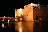 Paphos castle at night (flickr - anthony kelly) Paphos castle at night (flickr - anthony kelly)